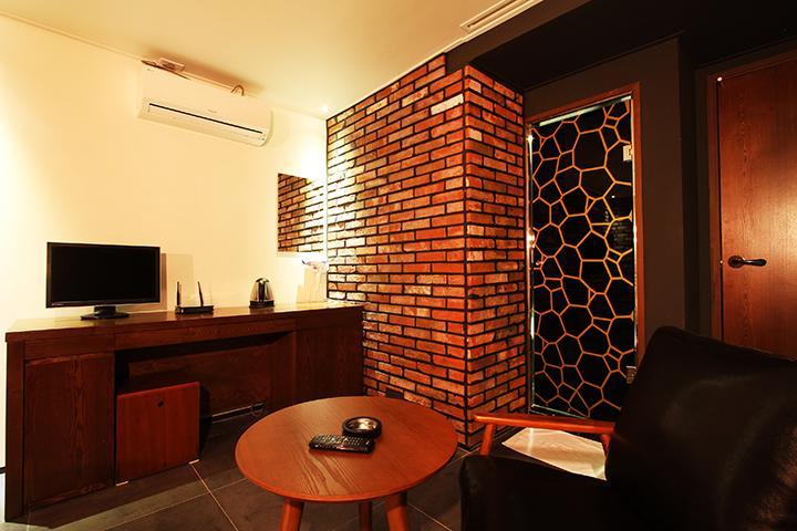Dongdaemun La Tree Motel *